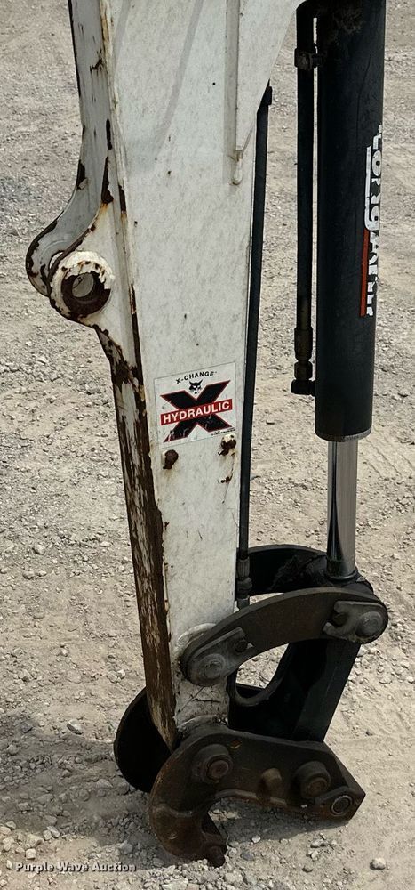 image for item DO5077 2012 Bobcat E35  mini excavator