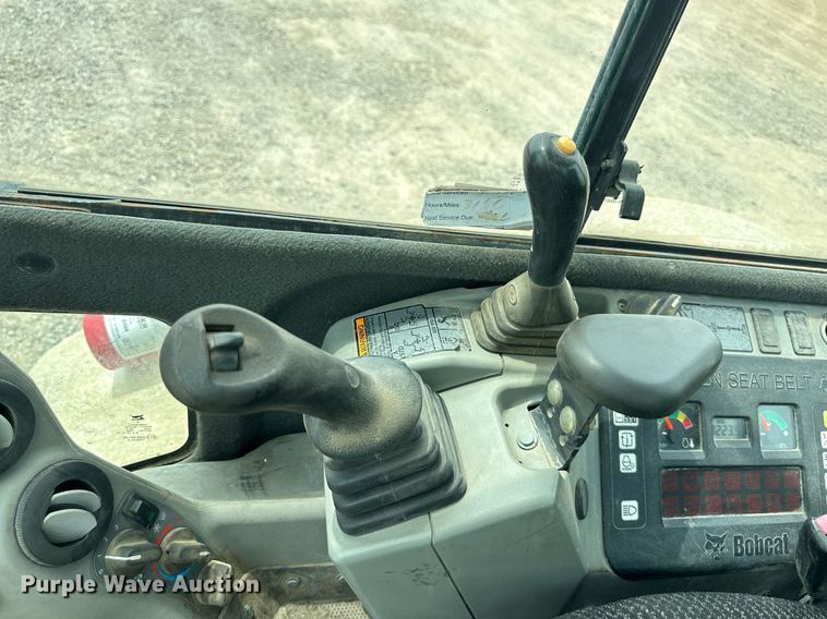 image for item DO5077 2012 Bobcat E35  mini excavator