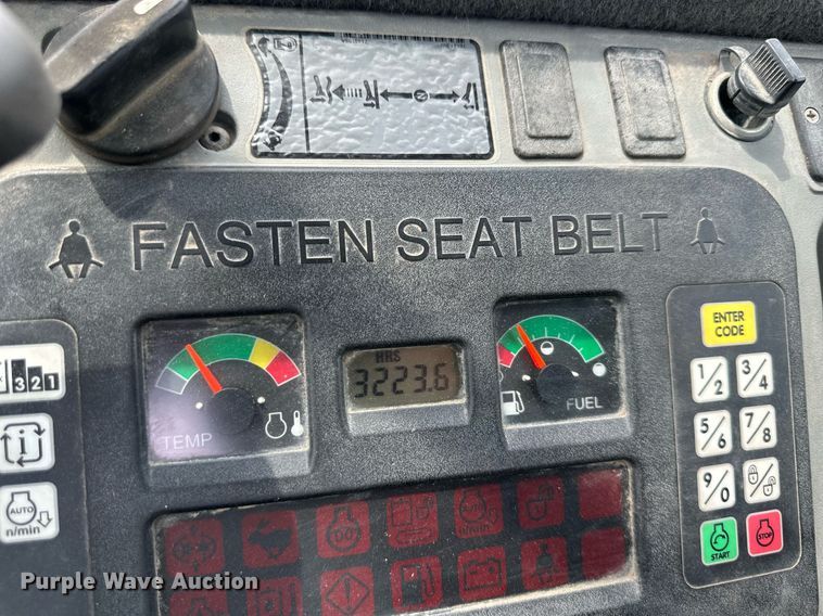 image for item DO5077 2012 Bobcat E35  mini excavator