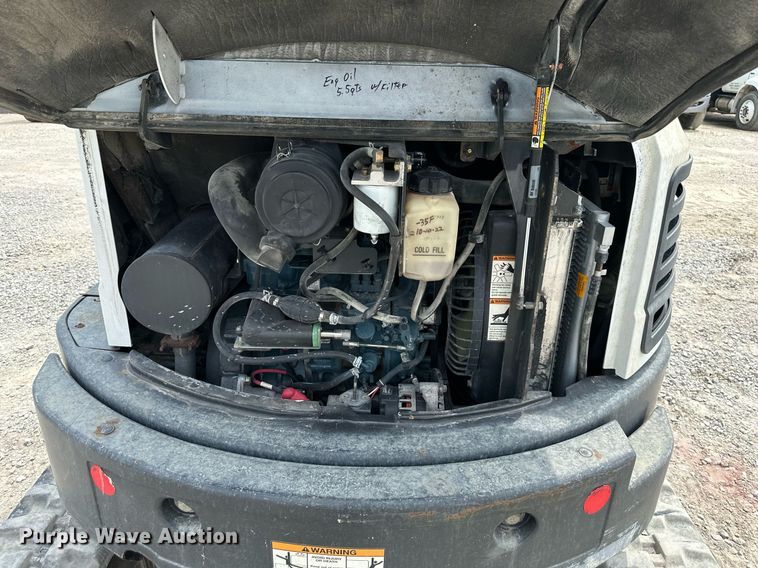 image for item DO5077 2012 Bobcat E35  mini excavator