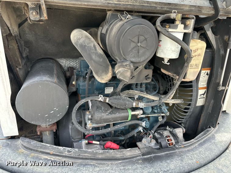 image for item DO5077 2012 Bobcat E35  mini excavator