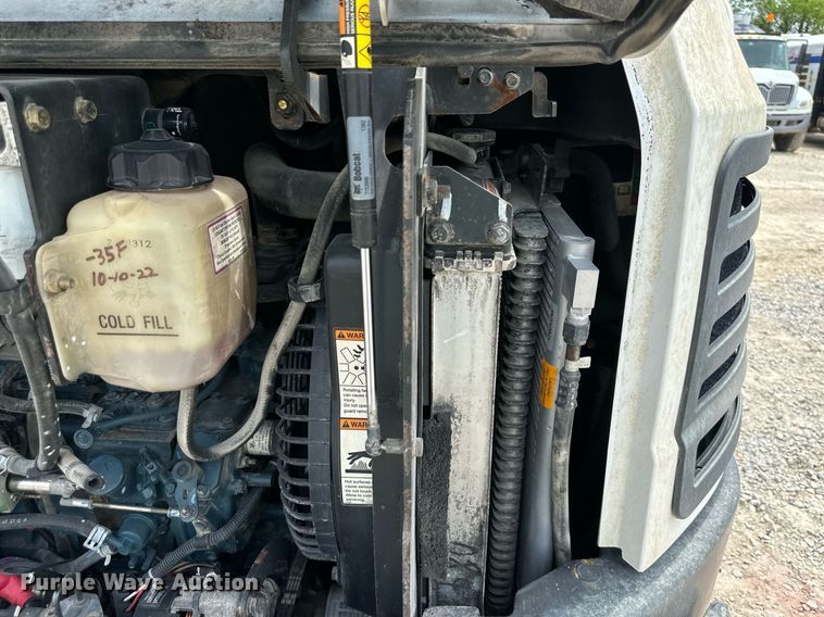 image for item DO5077 2012 Bobcat E35  mini excavator