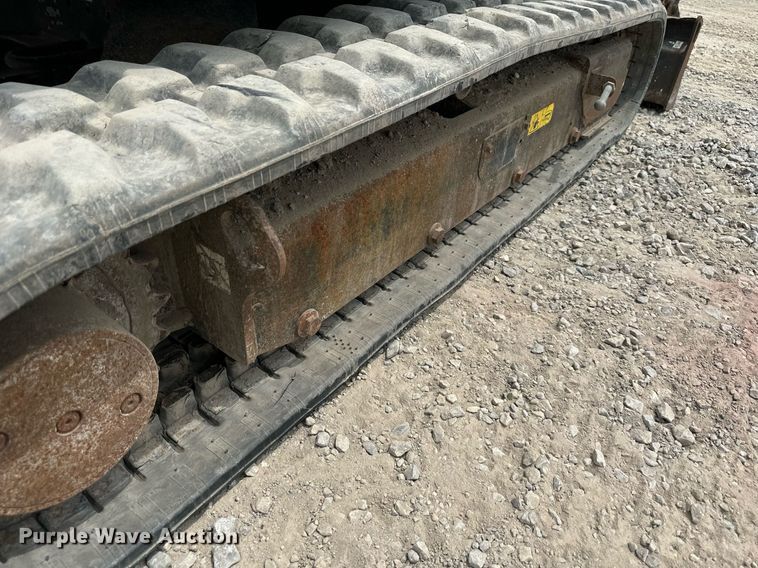 image for item DO5077 2012 Bobcat E35  mini excavator