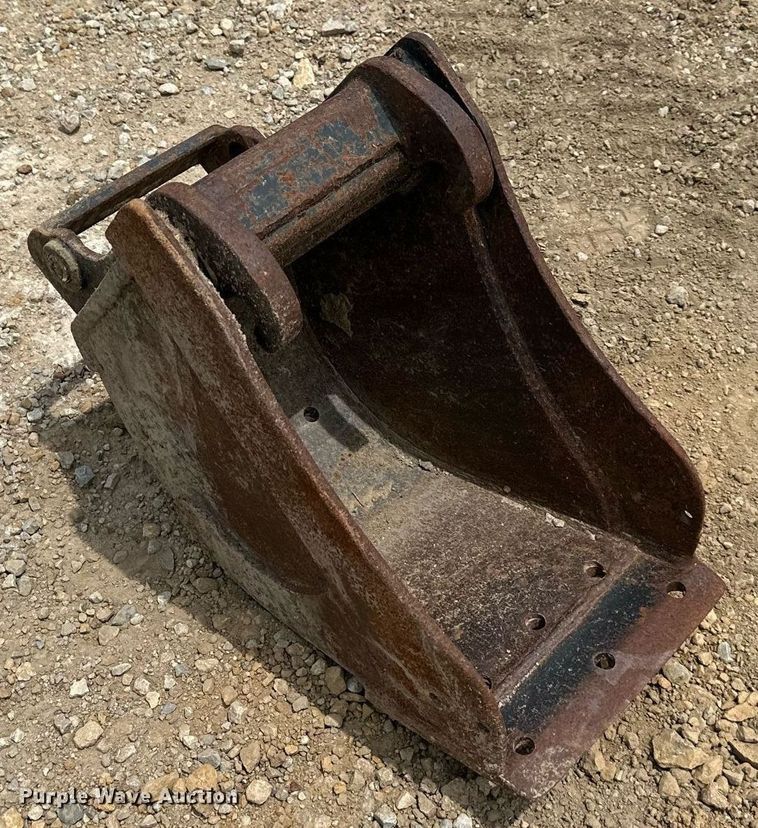 image for item DO5077 2012 Bobcat E35  mini excavator