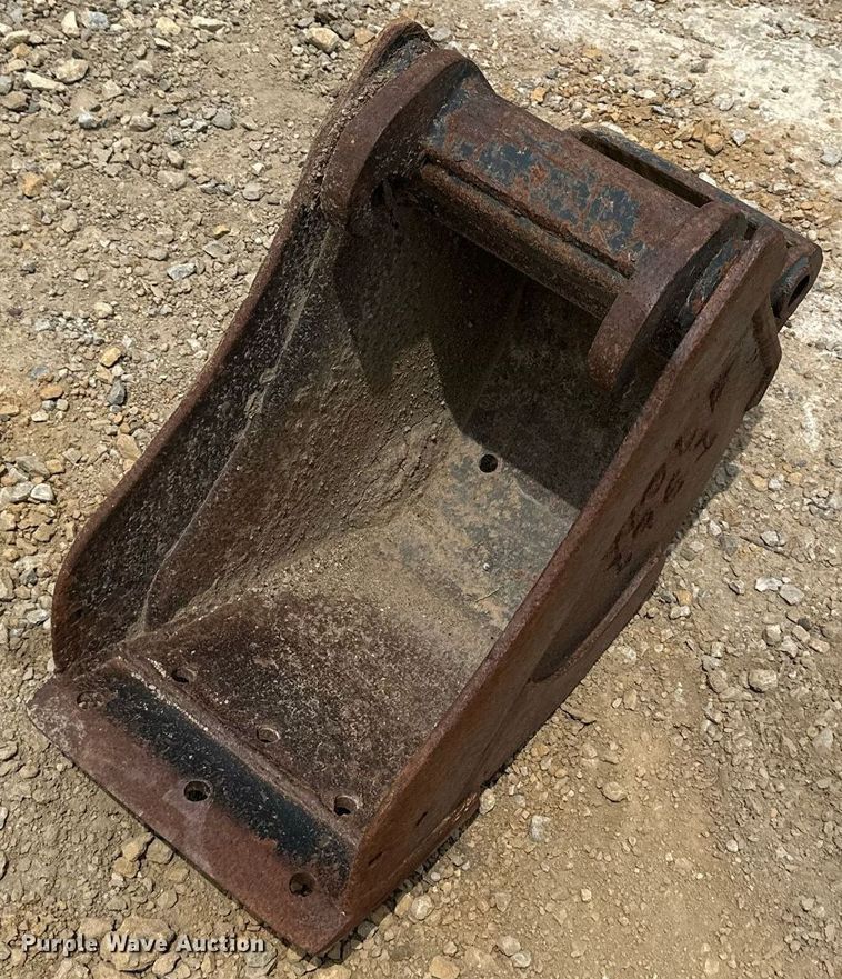 image for item DO5077 2012 Bobcat E35  mini excavator