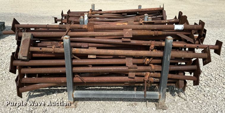 image for item DO5078 Approx. 80 jacks