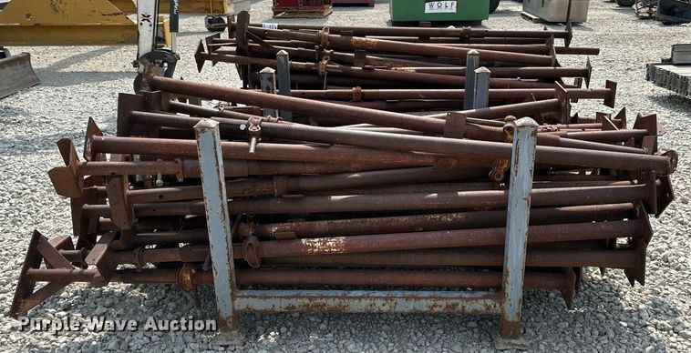 image for item DO5078 Approx. 80 jacks