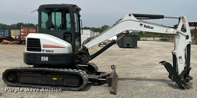 image for item DO5080 2012 Bobcat E50  mini excavator