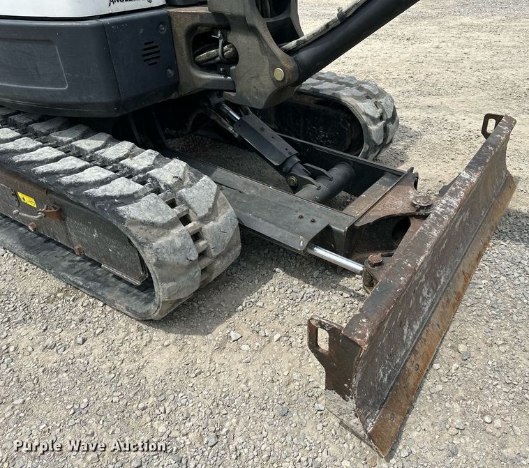 image for item DO5080 2012 Bobcat E50  mini excavator