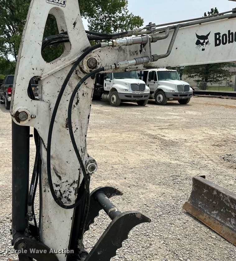 image for item DO5080 2012 Bobcat E50  mini excavator