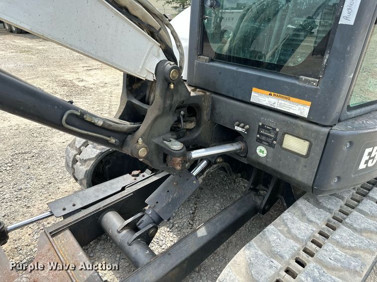 image for item DO5080 2012 Bobcat E50  mini excavator