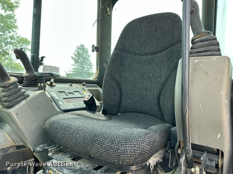 image for item DO5080 2012 Bobcat E50  mini excavator