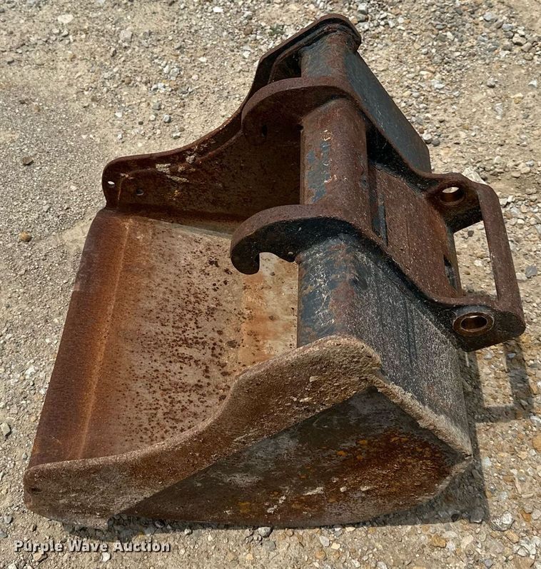 image for item DO5080 2012 Bobcat E50  mini excavator