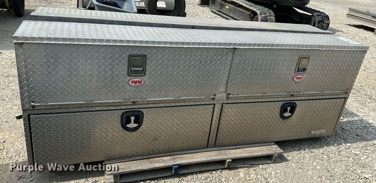 image for item DO5082 (2) Riki toolboxes