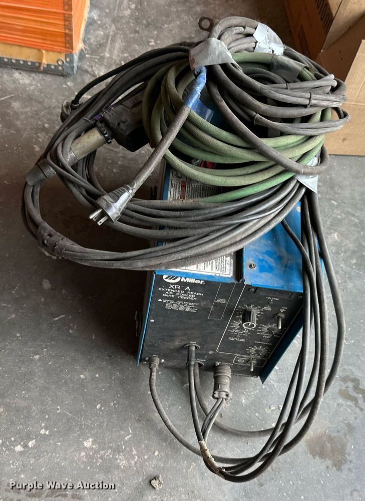 image for item DO5085 Miller XRA  welder