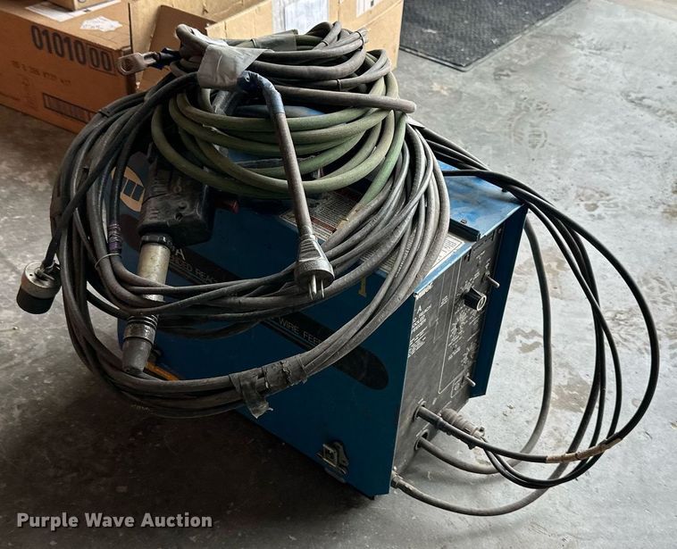 image for item DO5085 Miller XRA  welder
