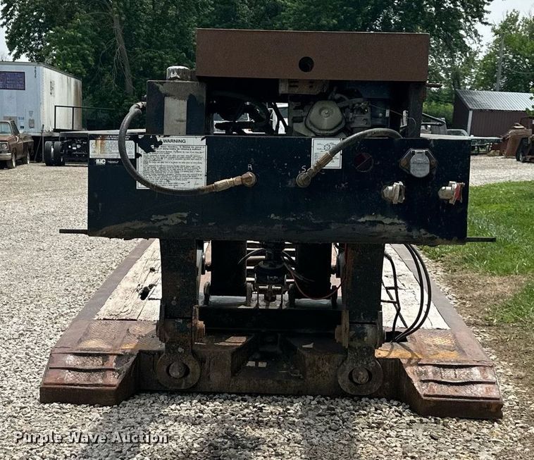 image for item DO5087 2010 Pitts  lowboy equipment trailer