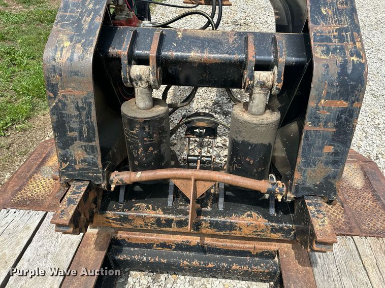 image for item DO5087 2010 Pitts  lowboy equipment trailer