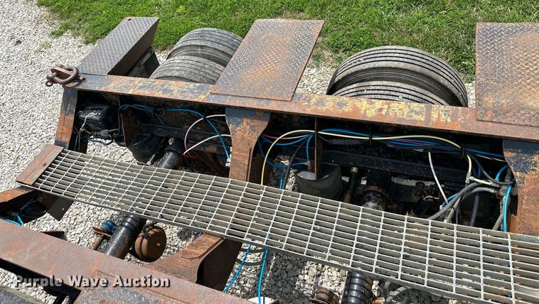 image for item DO5087 2010 Pitts  lowboy equipment trailer