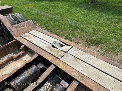 image for item DO5087 2010 Pitts  lowboy equipment trailer