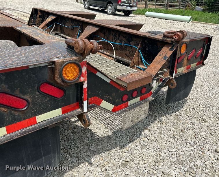 image for item DO5087 2010 Pitts  lowboy equipment trailer