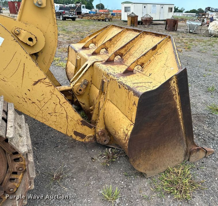 image for item DO5088 1997 Caterpillar 953C  track loader