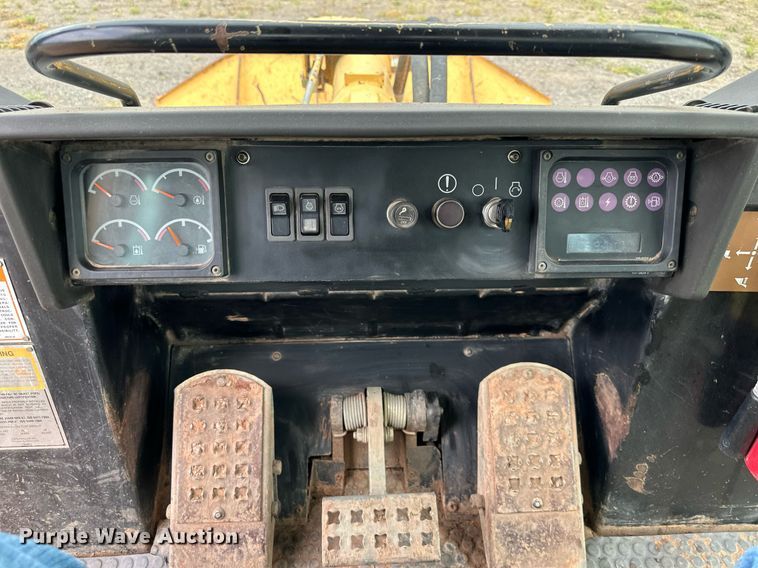 image for item DO5088 1997 Caterpillar 953C  track loader