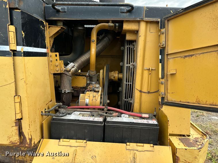 image for item DO5088 1997 Caterpillar 953C  track loader