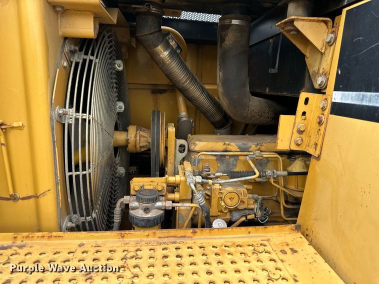 image for item DO5088 1997 Caterpillar 953C  track loader