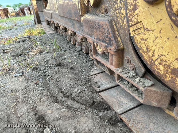 image for item DO5088 1997 Caterpillar 953C  track loader