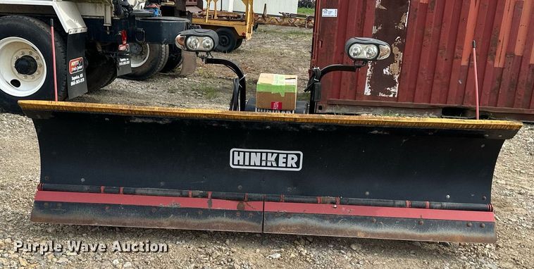 image for item DO5090 Hiniker  9'W snow plow