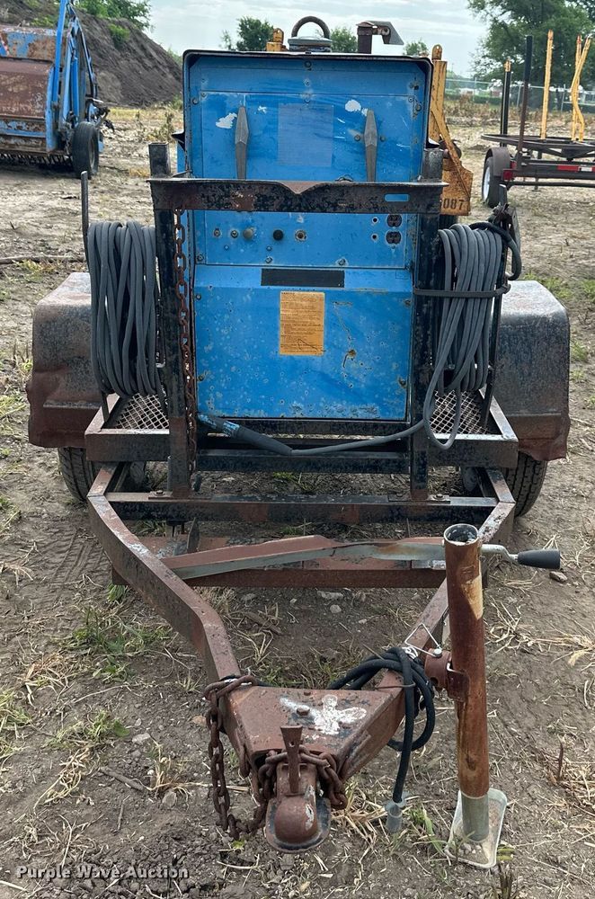 image for item DO5093 Miller  welder/generator