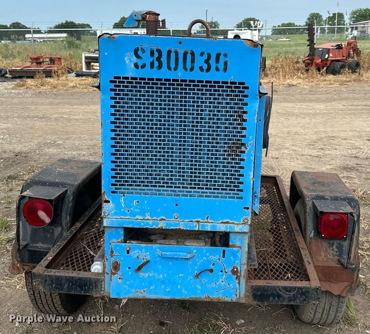 image for item DO5093 Miller  welder/generator