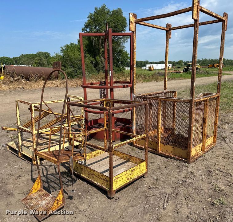 image for item DO5097 (4) man baskets