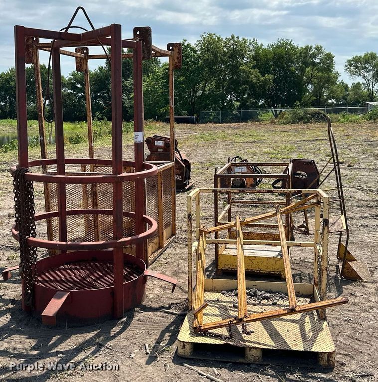 image for item DO5097 (4) man baskets