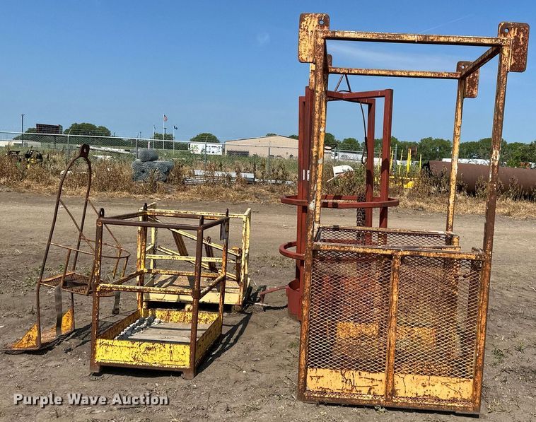 image for item DO5097 (4) man baskets