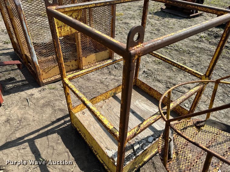 image for item DO5097 (4) man baskets