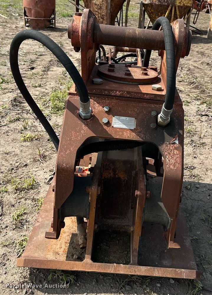 image for item DO5098 (3) plate compactors