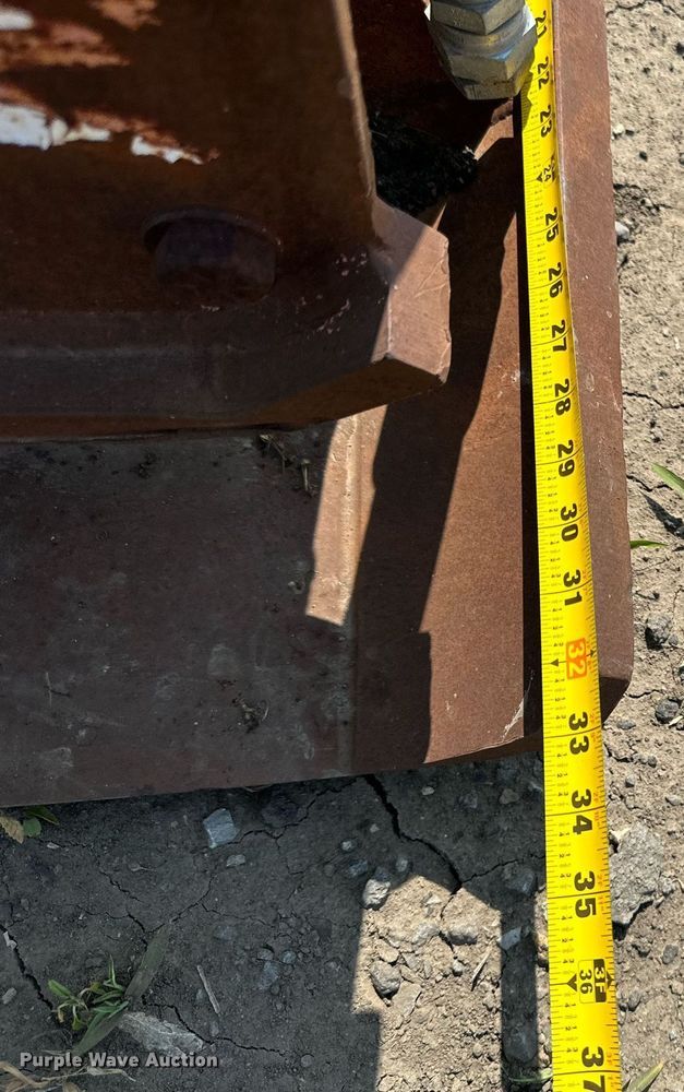 image for item DO5098 (3) plate compactors