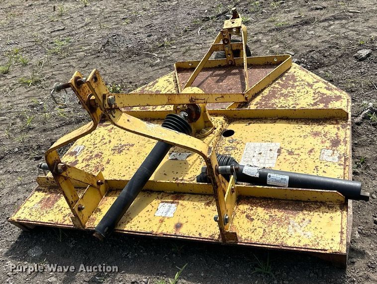 image for item DO5104 (7) pieces of ag equipment