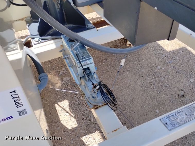 image for item DP3274 (6) 2007 American Signal message board trailers