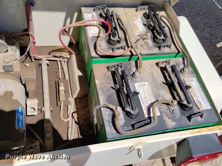 image for item DP3274 (6) 2007 American Signal message board trailers