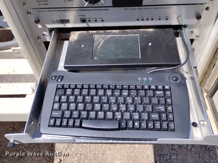 image for item DP3274 (6) 2007 American Signal message board trailers