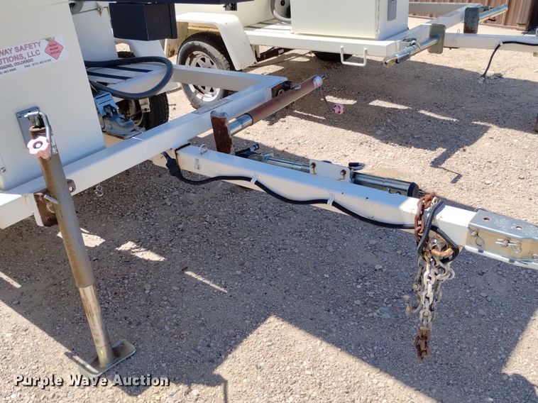 image for item DP3274 (6) 2007 American Signal message board trailers