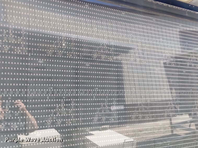 image for item DP3274 (6) 2007 American Signal message board trailers