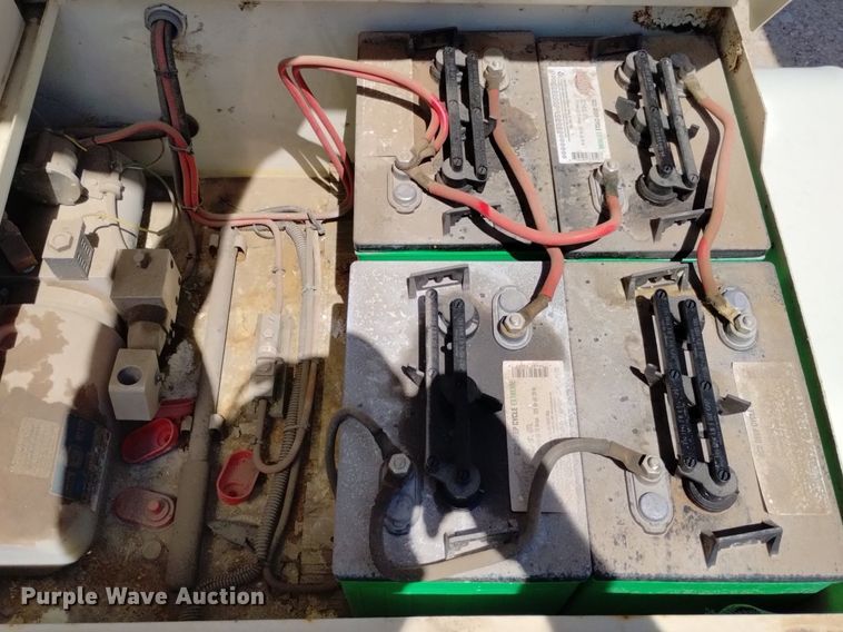 image for item DP3274 (6) 2007 American Signal message board trailers