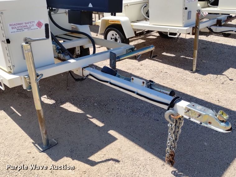 image for item DP3274 (6) 2007 American Signal message board trailers