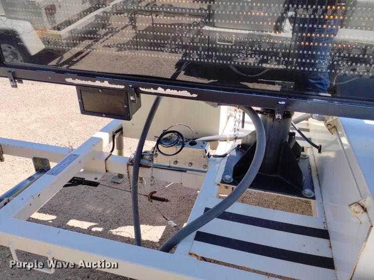 image for item DP3274 (6) 2007 American Signal message board trailers