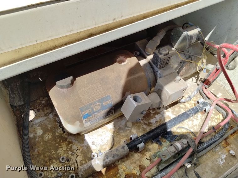 image for item DP3274 (6) 2007 American Signal message board trailers