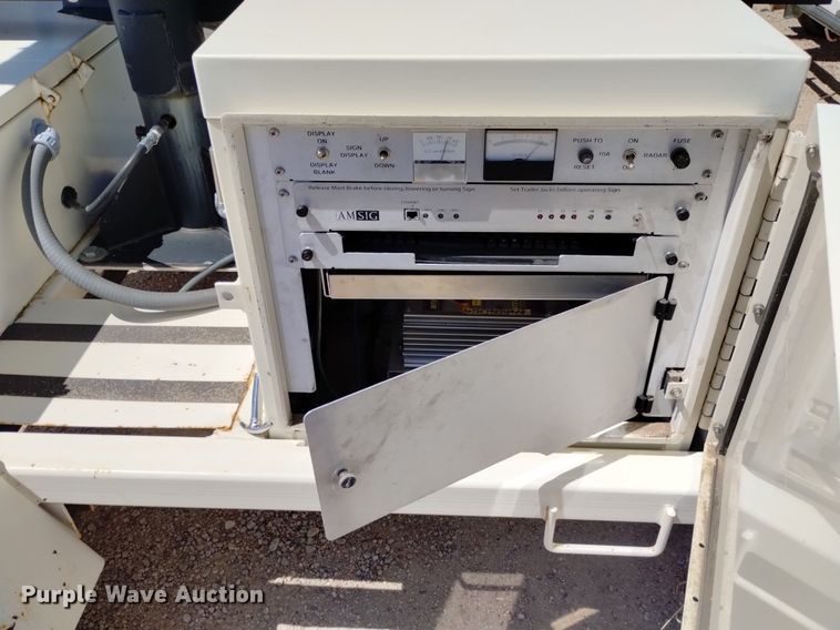 image for item DP3274 (6) 2007 American Signal message board trailers